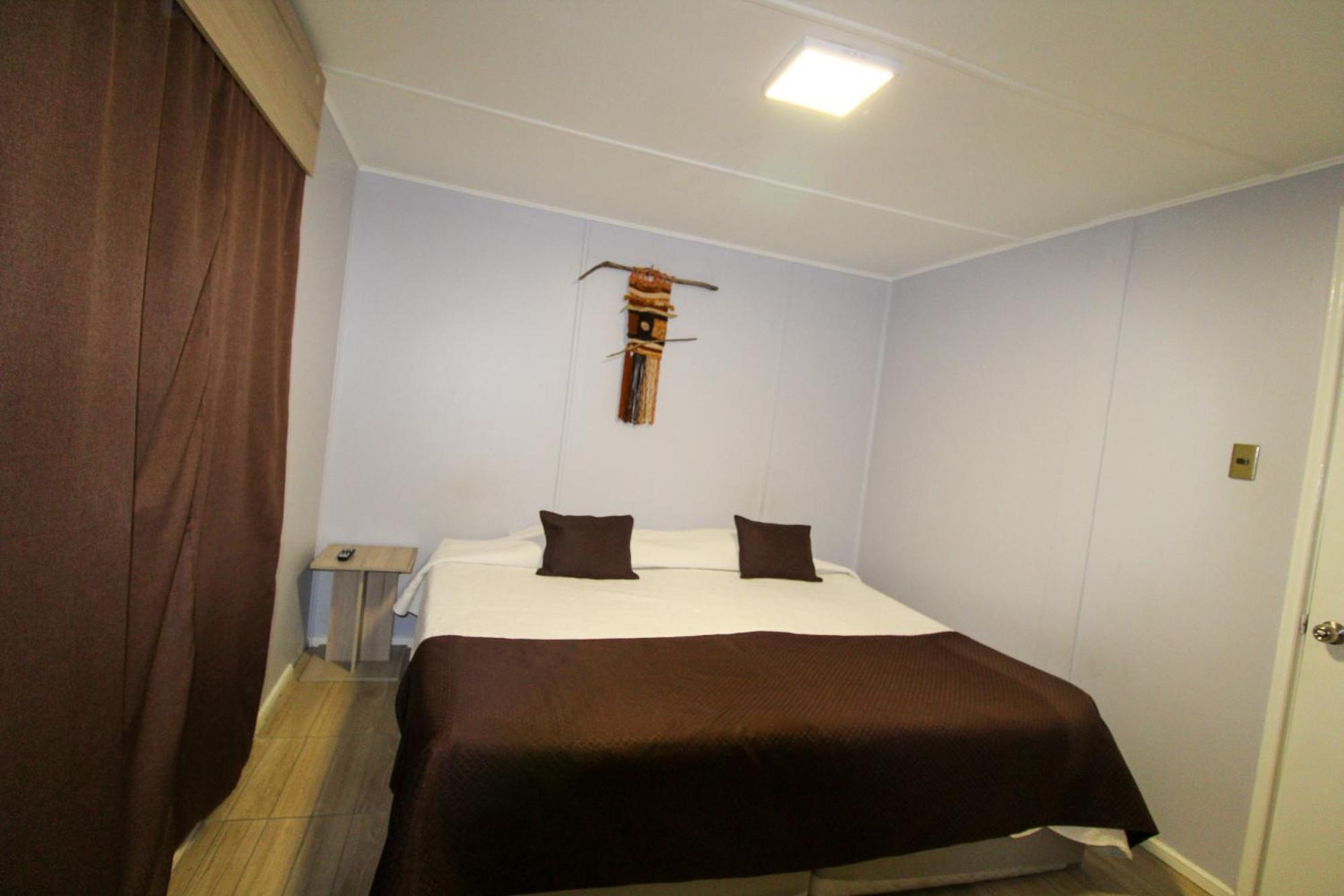 Juku Hostal Calama Exteriör bild