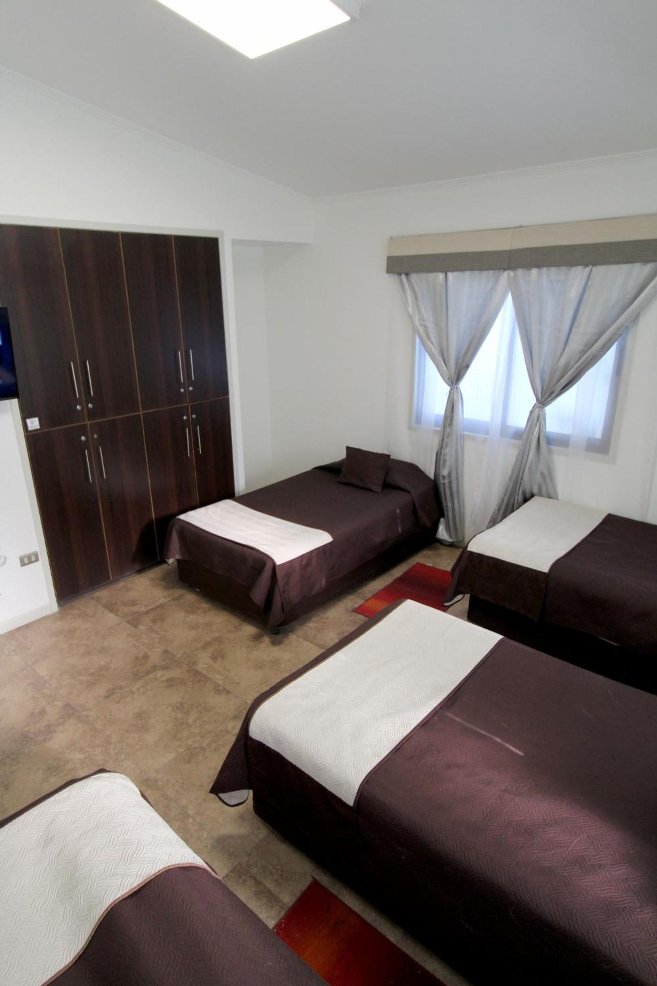Juku Hostal Calama Exteriör bild